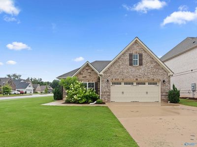 360 Lionel Allen Way