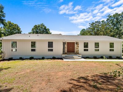 208 Williamsburg Rd