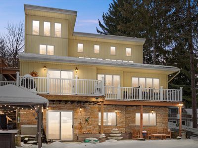 S108W34703 Jacks Bay ROAD