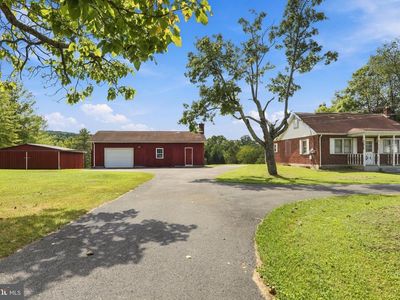 9203 Hedgesville Rd