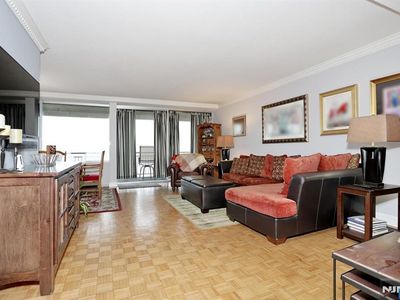 4 Horizon Road #815