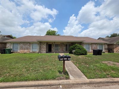 12738 Shannon Hills Dr
