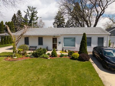 813 Parkside Ct