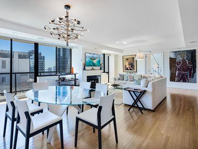 255 E 49th St UNIT 30ABC