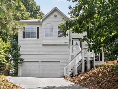 2646 McGuire Dr NW