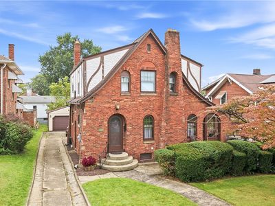 1216 Glenwood Dr