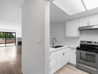 1687 Melrose Ave Unit D