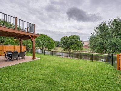316 Riverwalk Ln