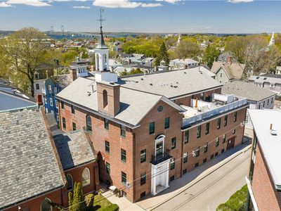 27 High St #2