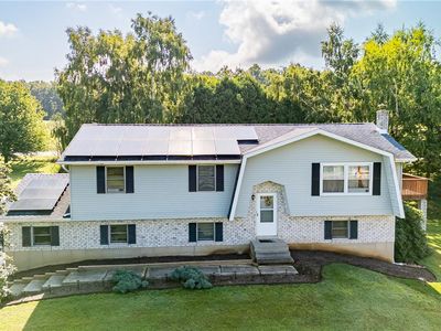 12 Manor Ln