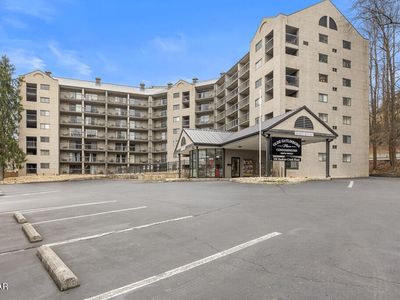 306 Baskins Creek Rd #2A
