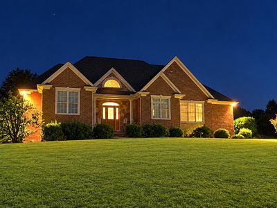 15 Thorncrest Dr