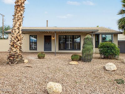 5632 E Calle Aurora