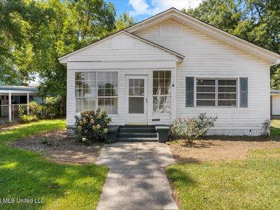 404 Dubose St