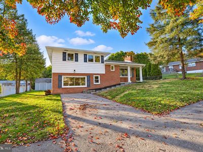 205 Ridgeview Rd