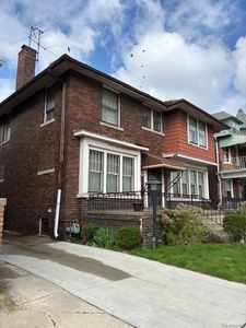 1113 Clark St