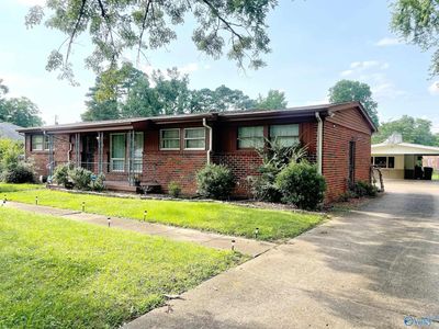 2118 Gilbreath Rd NW