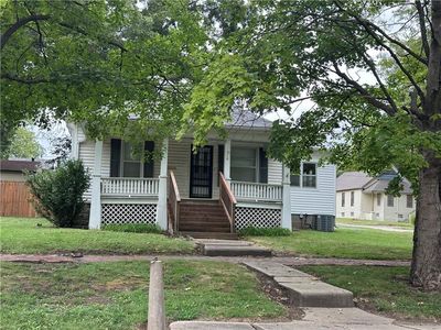 210 E Shawnee St