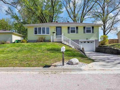 1770 Vavra Dr
