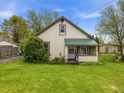 6129 Lockport Rd