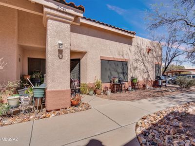 1541 N Paseo La Tinaja