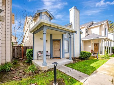 39725 Potrero Dr