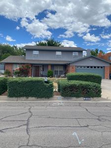 6604 Gisele Dr NE