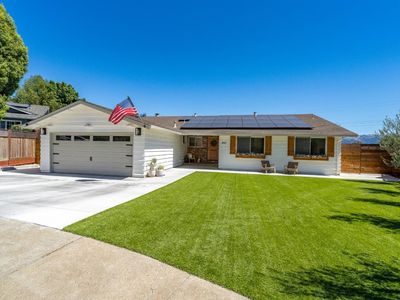 842 Claremont Ct