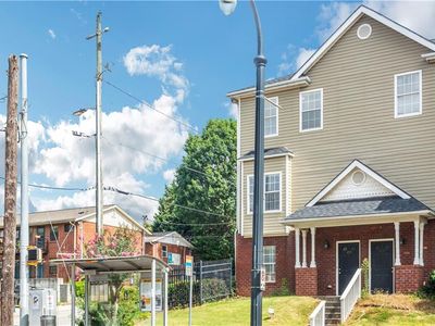 279 Ralph David Abernathy Blvd SW