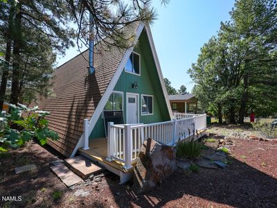 17075 Wintergreen Dr