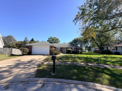 Property at 690 E Vicksburg Ct, Bourbonnais, IL