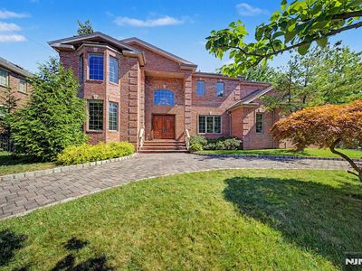 217 Lyncrest Rd