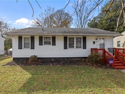 30 Hickory Hill Rd