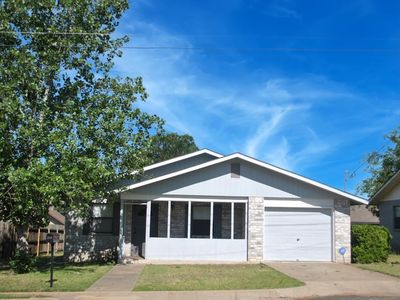 204 Green Meadows Ln