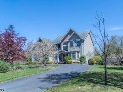 66 Green Valley Dr