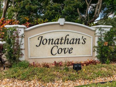 4583 Palmbrooke Circle