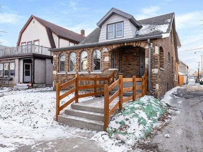 2239 North 56th STREET