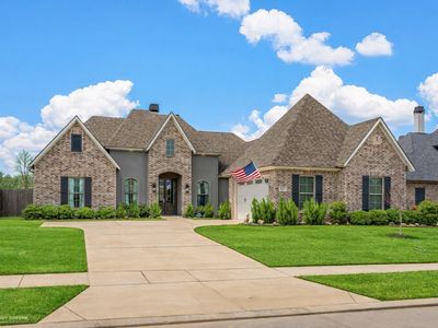 1113 Calle Lago Ct