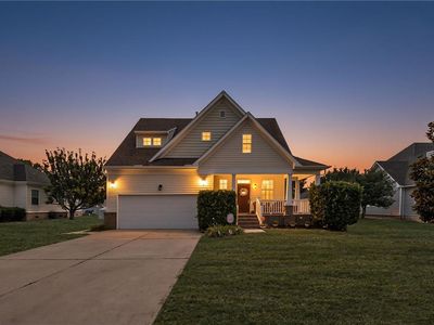 1221 Rosebud Ln