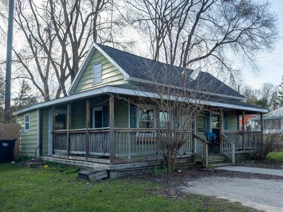 407 Richardi St