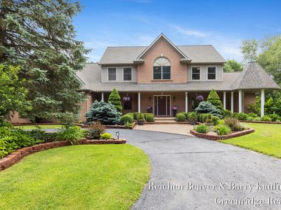 3745 Beeman Rd