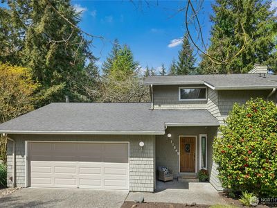 11649 NE Sunset Loop