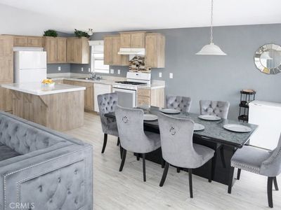 2727 Pacific St Space 114