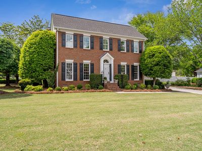 1910 Fairfield Dr