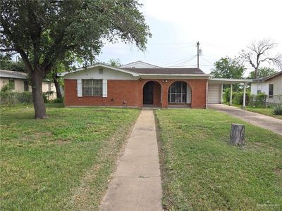 102 Greenlawn St