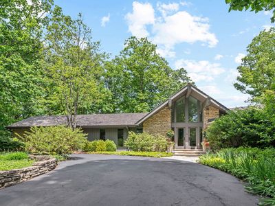 677 Driftwood Ln