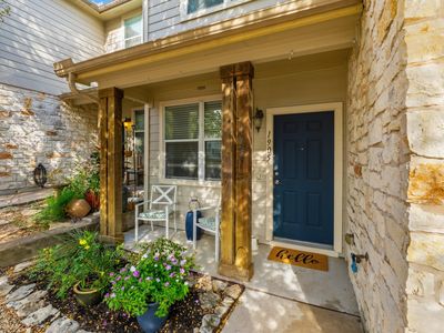 512 Eberhart Ln APT 1905
