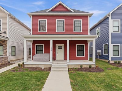 629 Fairview Ave NE
