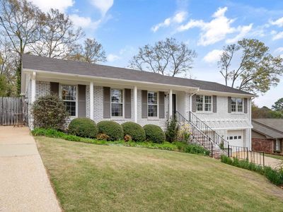 636 Bienville Ln