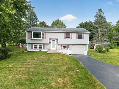4264 Witherden Rd